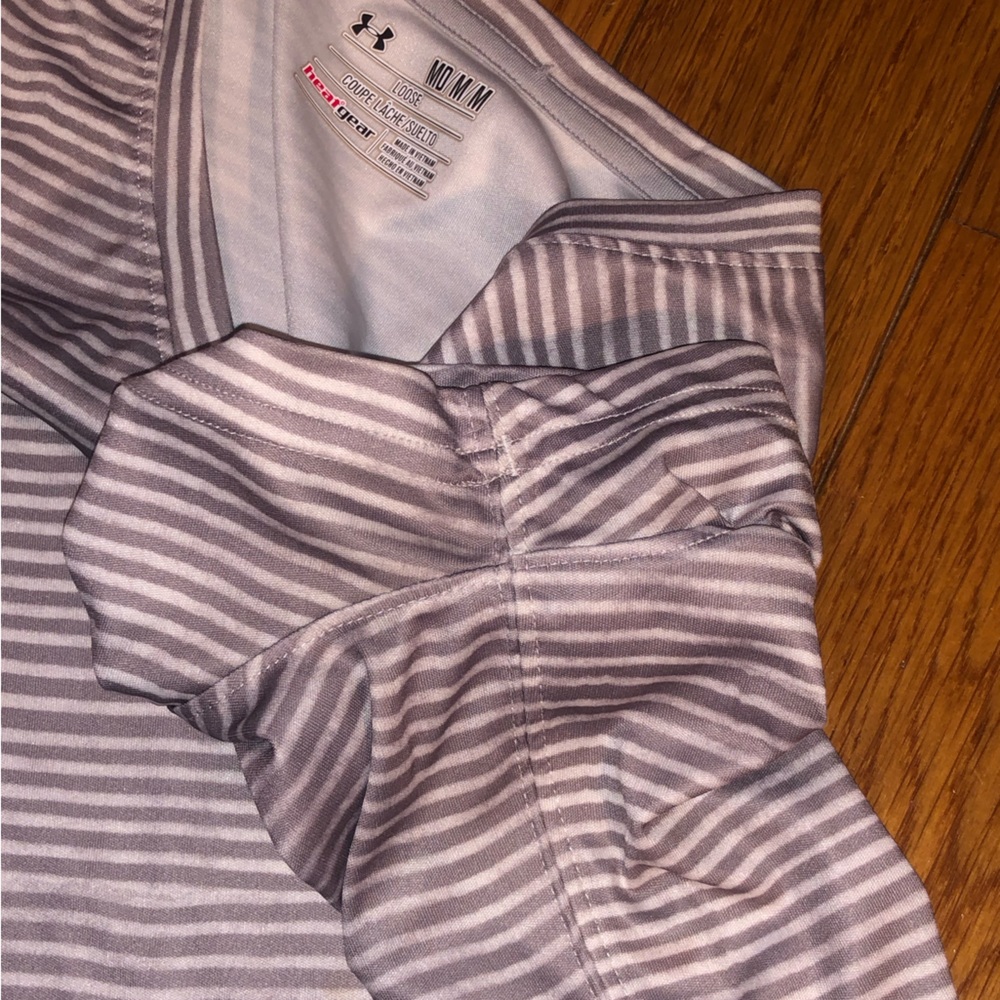Women’s Under Armour Top - Picture 4 of 4